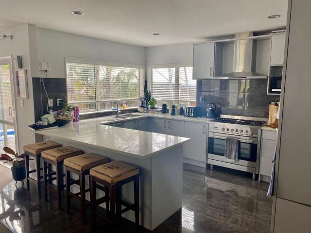 18 Breenagh Place Massey_1