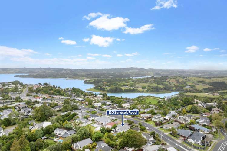 110 Sandspit Road Cockle Bay_33