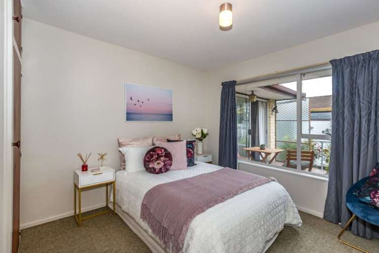 2/87a Middlepark Road Sockburn_6