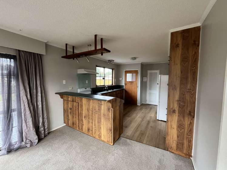 111 Ruamahanga Crescent Terrace End_2