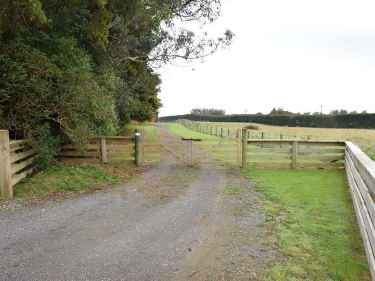 358 Bay Road West Plains_10