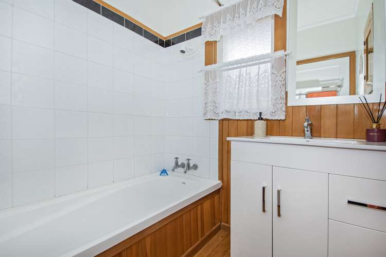 170 Kamo Road Whau Valley_13