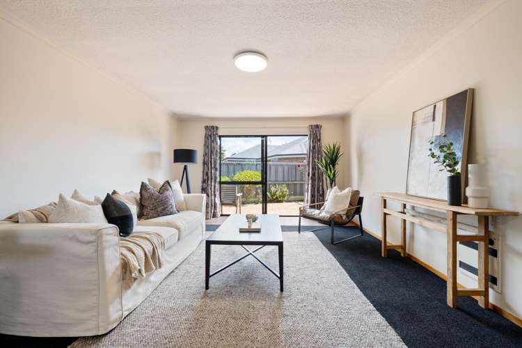 3/12 Lyndon Street Riccarton_2