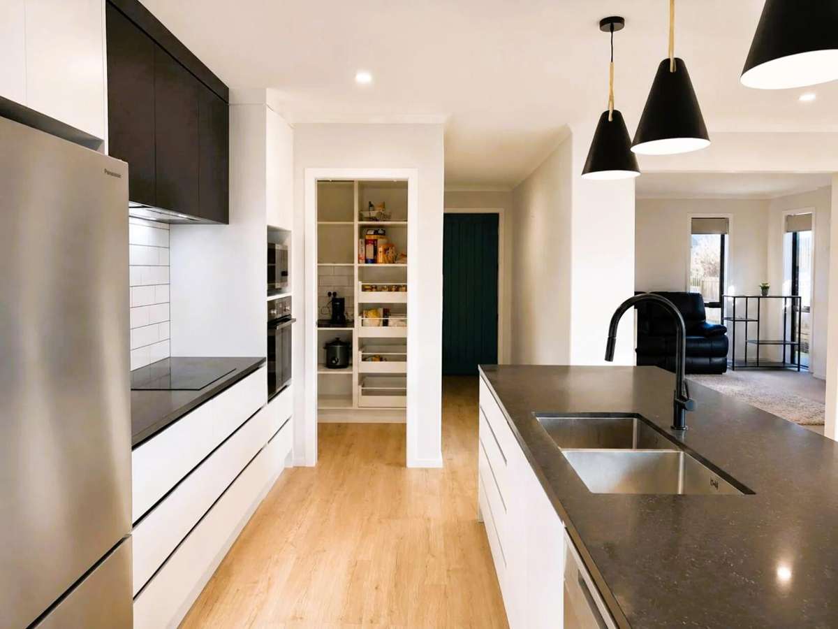 19 Mahutonga Terrace_1