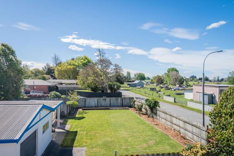 16 Saint Leonards Road Temuka_21