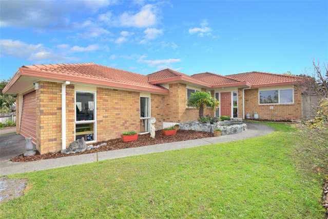 69 Kath Hopper Drive Orewa_1