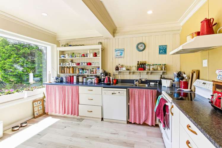 322 Hillingdon Street Normanby_15