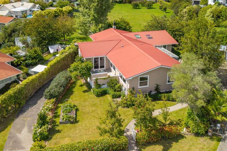 5 Chartwell Place Richmond_24