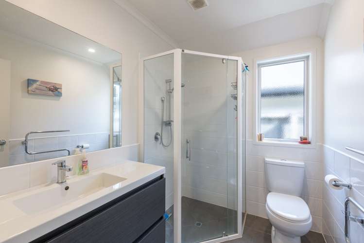 16 Bridgewater Lane Stoke_13