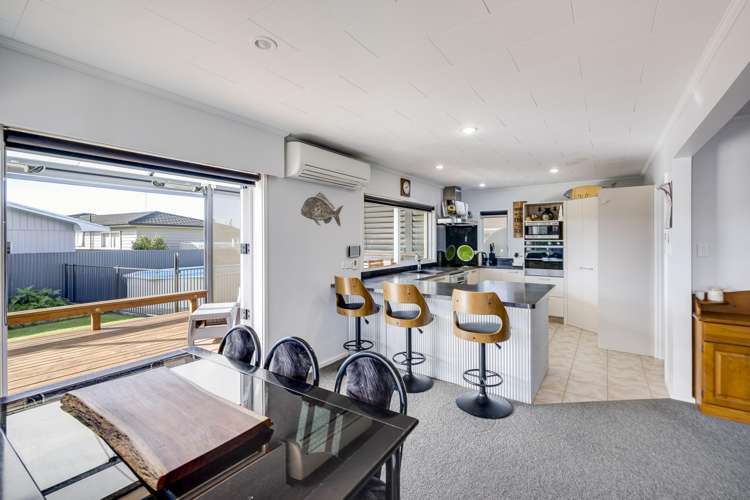 45 Holyrood Street Taradale_4