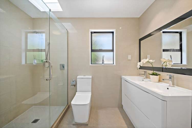 202 Royal Road Massey_22