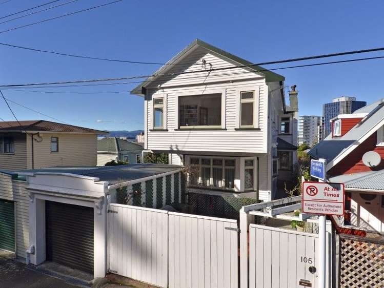 105 Grant Road Thorndon_1