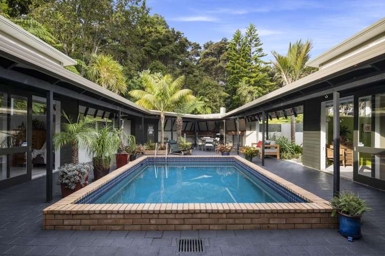 54 Tainui Road Titirangi_0