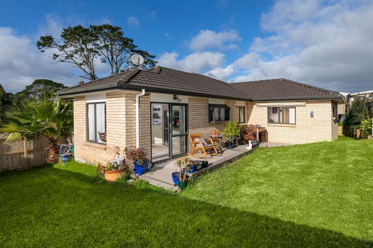 15 Westglen Place Ranui_7