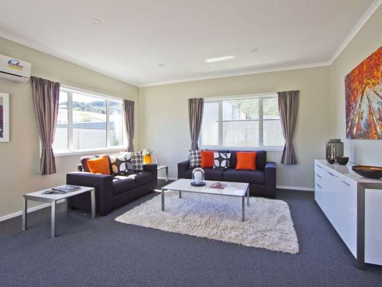 43 Fraser Colman Grove Wainuiomata_9