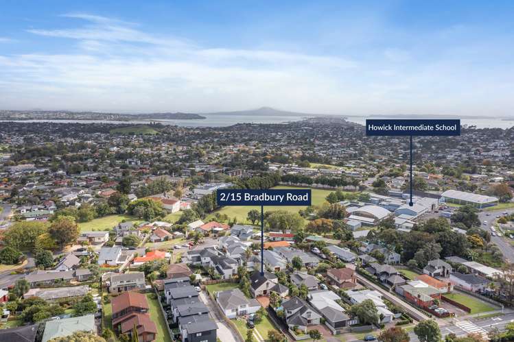 2/15 Bradbury Road Botany Downs_26