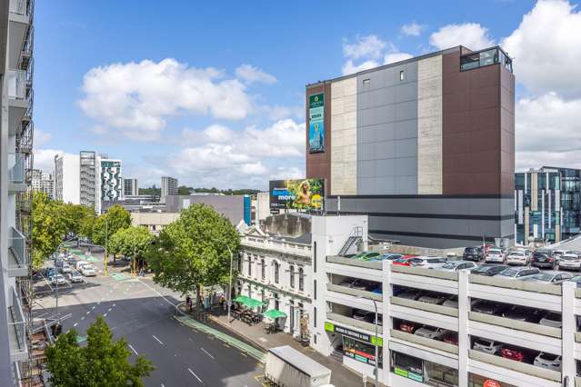 502/17 Vogel Lane Auckland Central_2