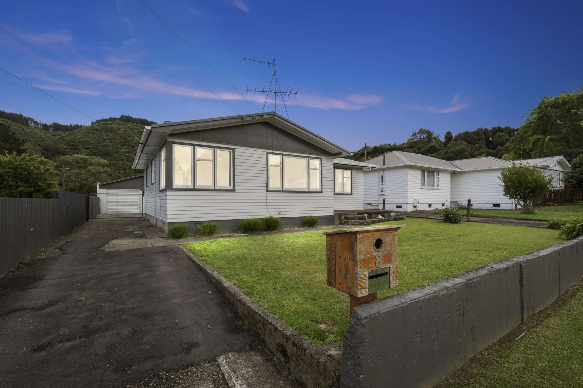 8 Waimarama Grove Birchville_0