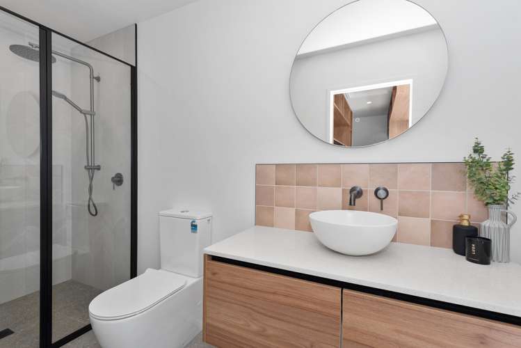 3/1368 Victoria Street Beerescourt_14