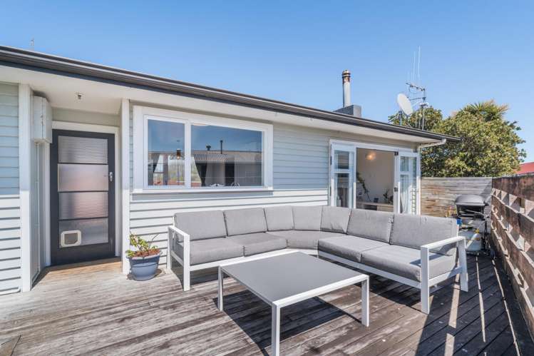 61 Lockhart Avenue Milson_18