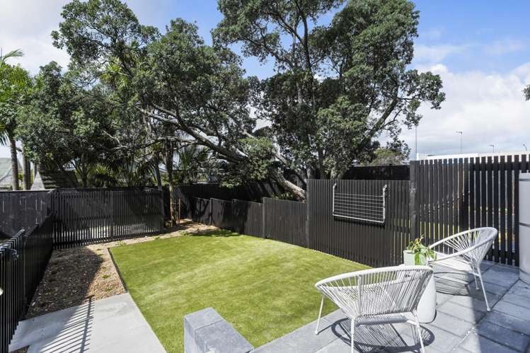 9-11 Huia Road Point Chevalier_13
