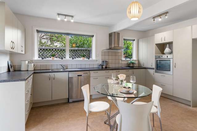 39 Charlcott Street Burnside_1