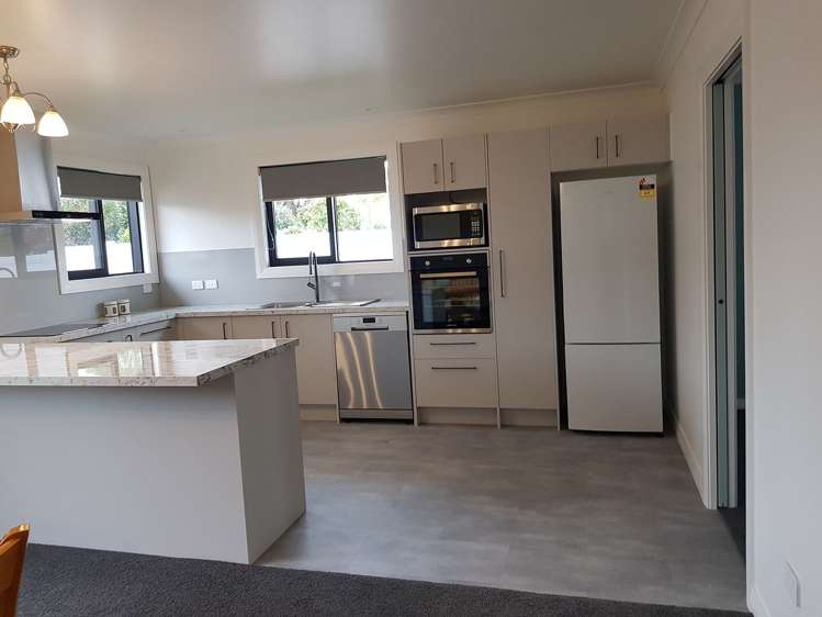 16 Intermediate Street Solway_8