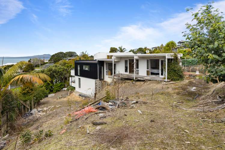 52 Beach Road Castor Bay_5