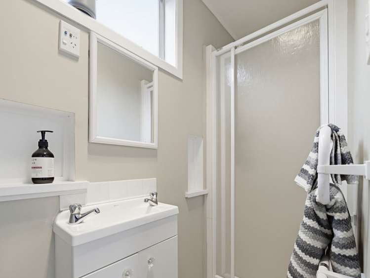 21 Sylvan Valley Avenue Titirangi_22