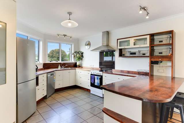 34 Aberfoyle Street Dinsdale_2