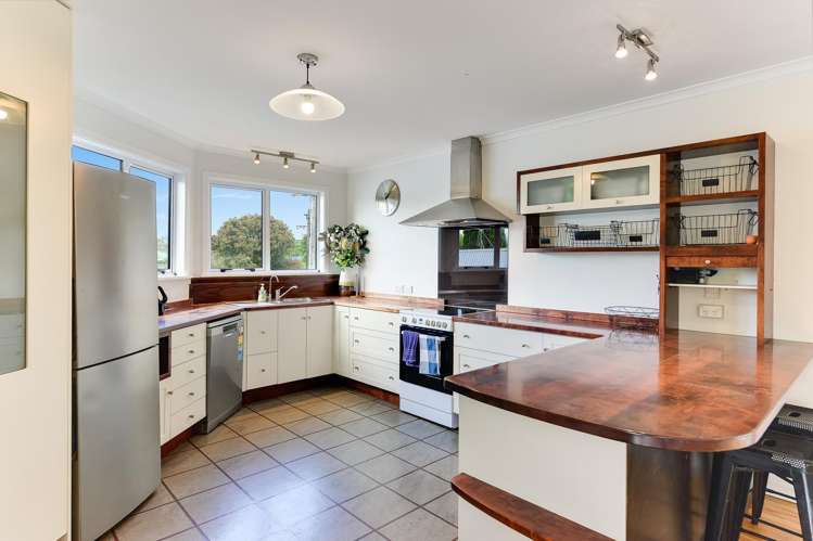 34 Aberfoyle Street Dinsdale_2