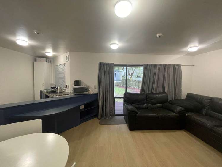 5/3 The Avenue Albany_9