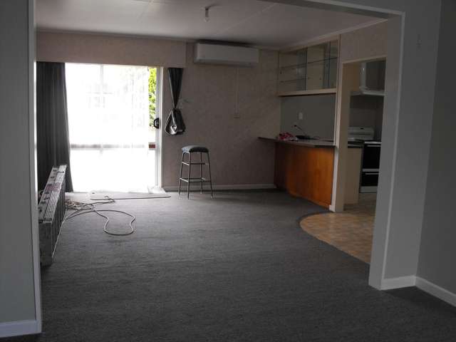 42 Kimberley Grove Westbrook_4