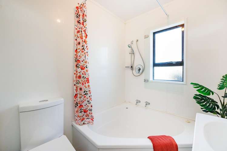 184 South Street Feilding_18