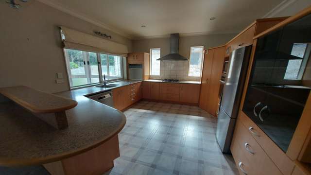 6 Garden Court Woodhill_1