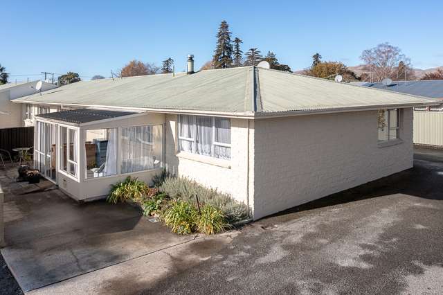 2/37 Dillon Street Blenheim Central_1