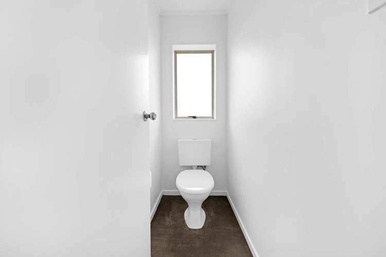 5 Evergreen Rise New Lynn_24