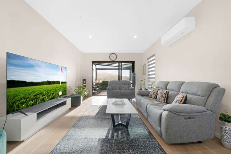 37 Tahere Road Flat Bush_11