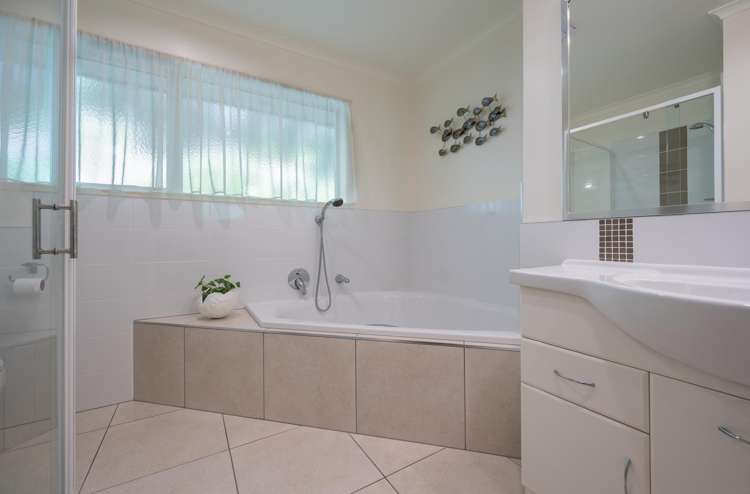 14 Bridgewater Lane Stoke_13