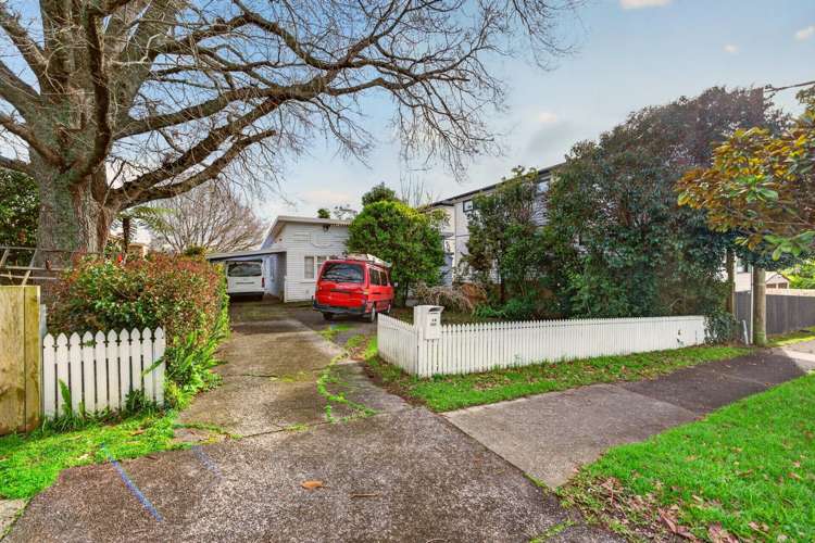 14 Brandon Road Glen Eden_14