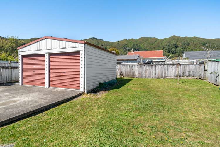 150 Waddington Drive Naenae_9