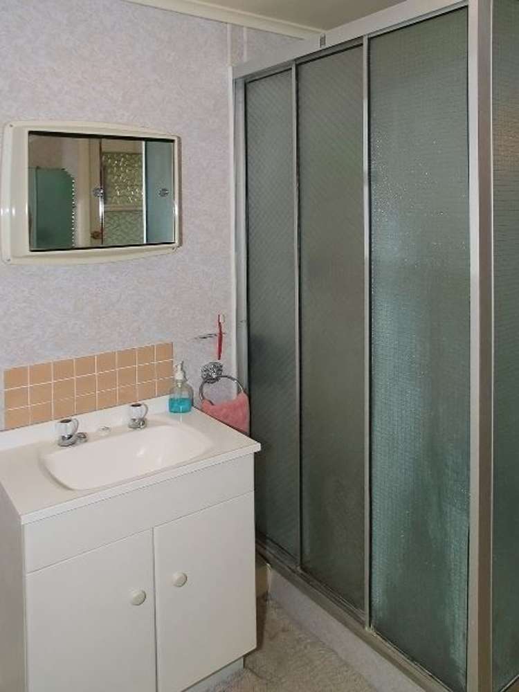 21 Olivia Crescent Tawa_14