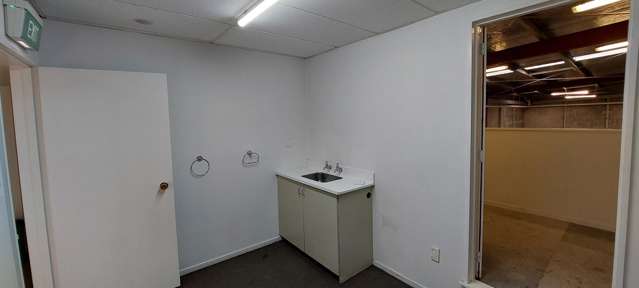 31A Iversen Terrace Waltham_3