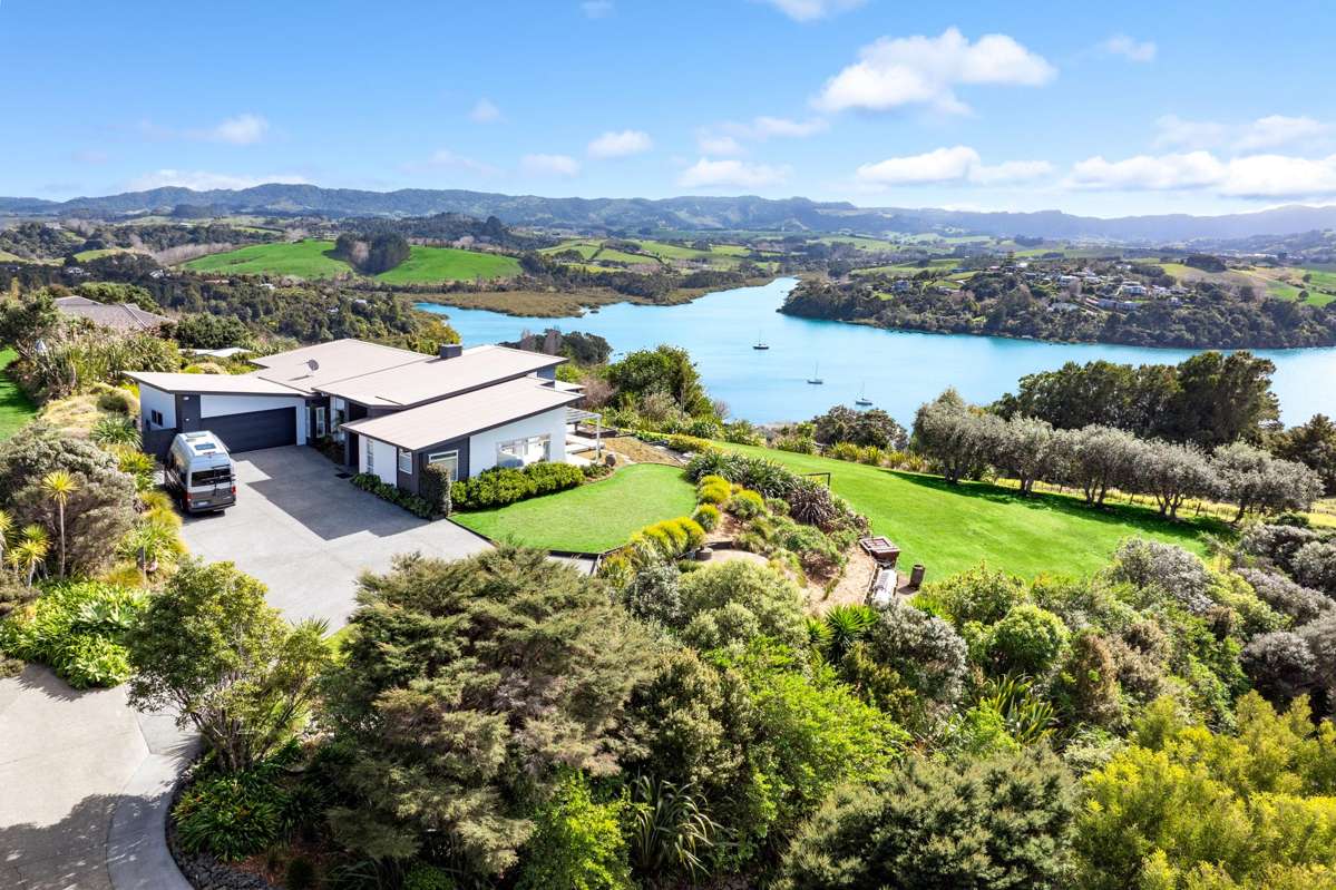 37 Brick Bay Drive_0