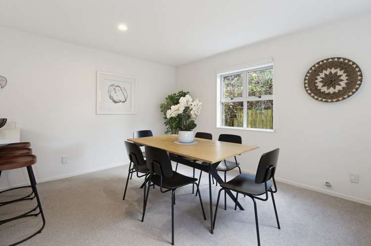 17A Wantwood Grove Churton Park_4