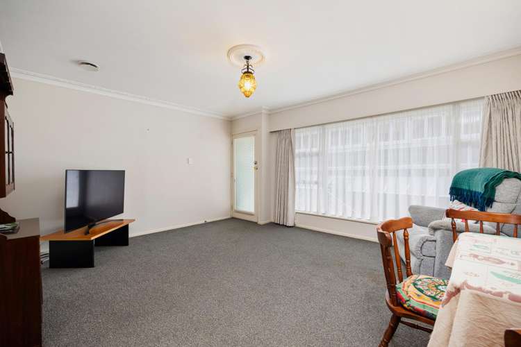 2B Douglas Avenue Mount Albert_6