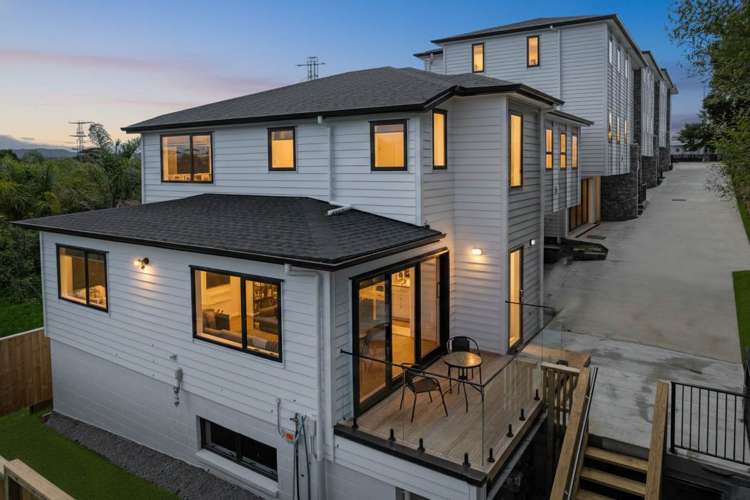 3 & 5/72 Wolverton Street Avondale_90