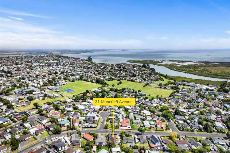 31 Moncrieff Avenue Clendon Park_17