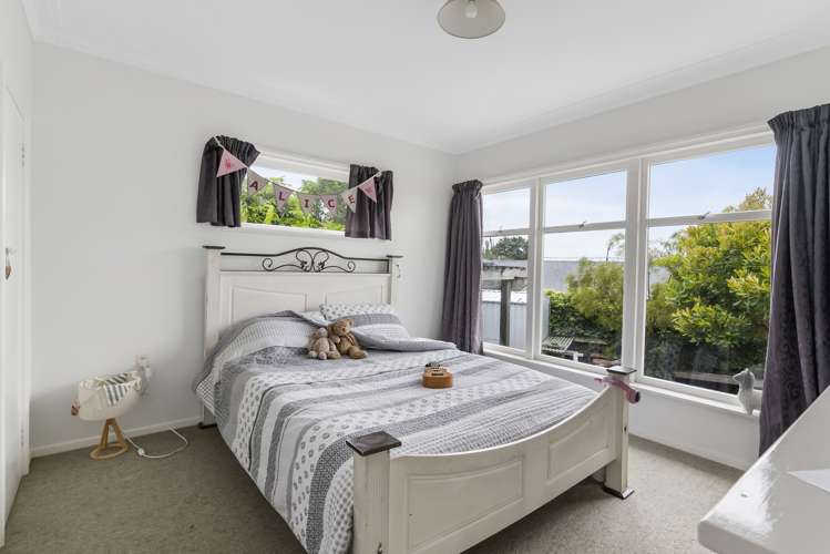 17 Shelly Bay Road Beachlands_22