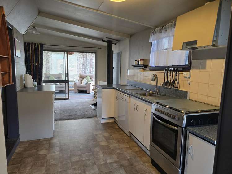 23/1226 River Road Wakanui_6